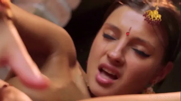 جديد Gorgeous skinny Indian teen erotic dance & finger-fucking أفلامي