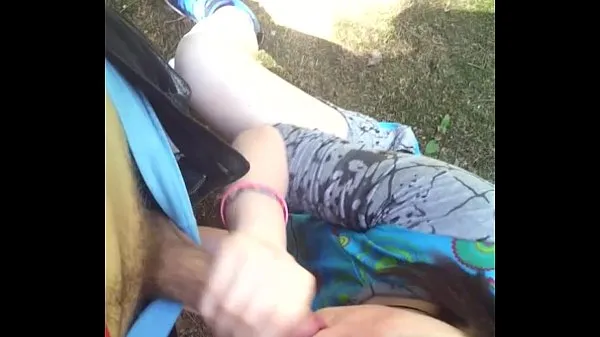 Frisk Quick blowjob at the park by 19 years old mine filmer