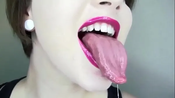 Fräscha Beauty Girls Tongue -1 mina filmer