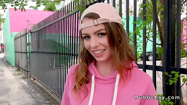 Nové Teen and fucking in public moje filmy
