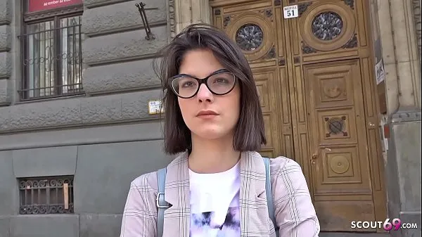 Świeże GERMAN SCOUT - Teen Sara Talk to Deep Anal Casting moich filmów