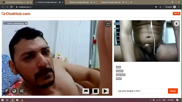 Segarkan Man eats pussy on webcam Filem saya