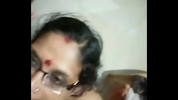 Fresh Old. Age aunty enjoing my Movies
