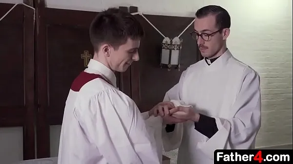 Fresh When the priest penetrates his ass and fucks him hard that the boy realizes his dreams have become a reality my Movies