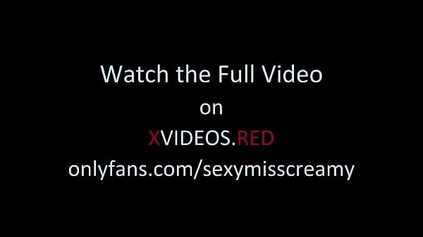 Vers Dogging my wife in public car parking after work and a voyeur fucks her pussy until she cums 4K - MissCreamy mijn films
